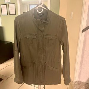 Max Jeans Women’s army green utility jacket